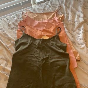 Set of Tank tops
